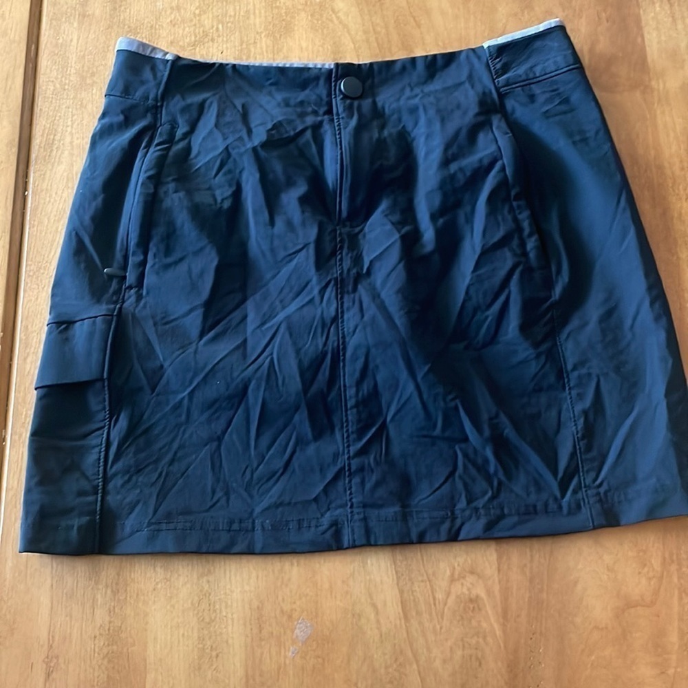 Columbia Skort Size 8